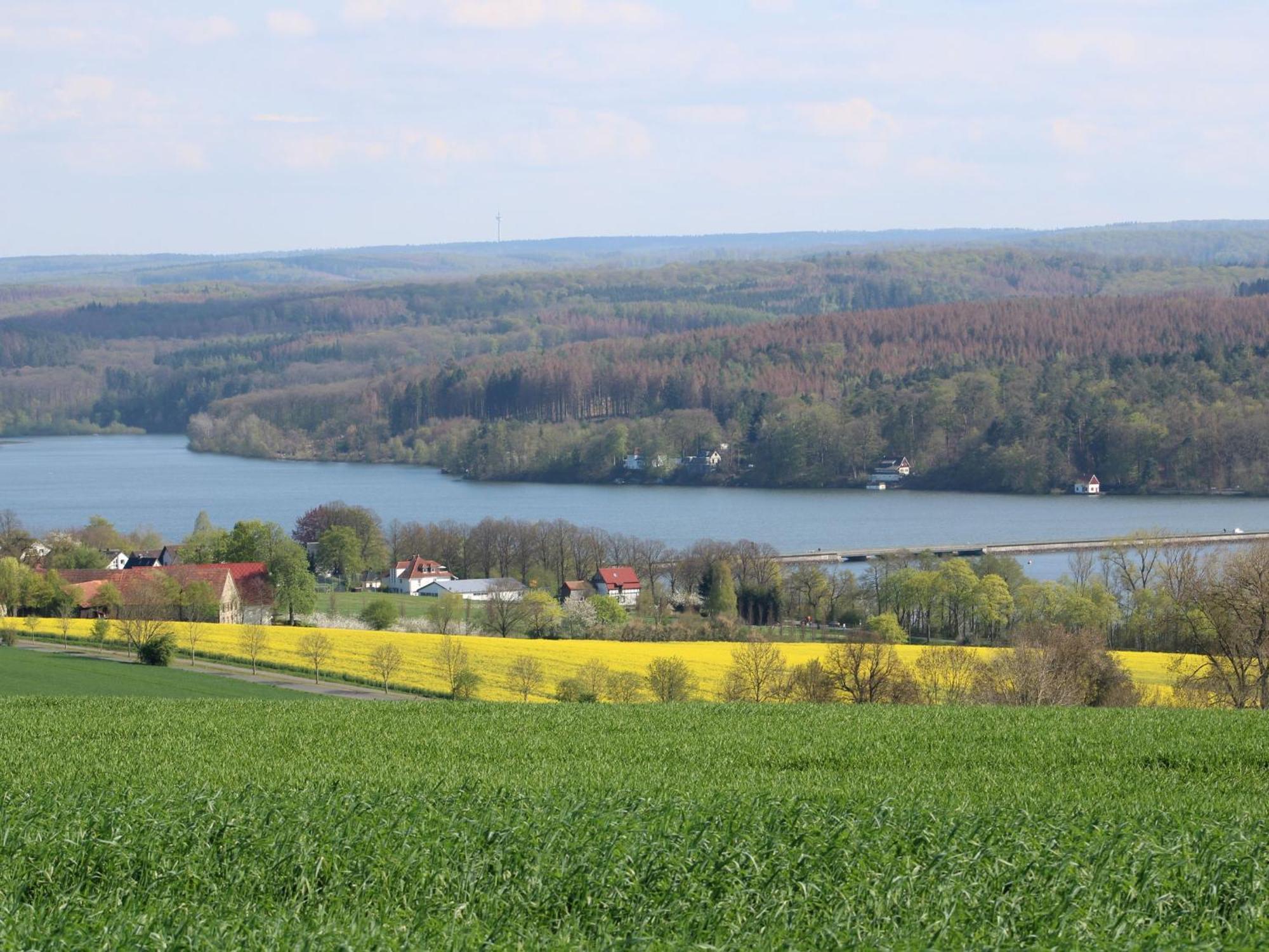 Ferienwohnung Moehneblick Mohnesee Bagian luar foto